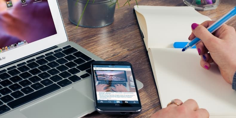 10 HR Solutions for Businesses